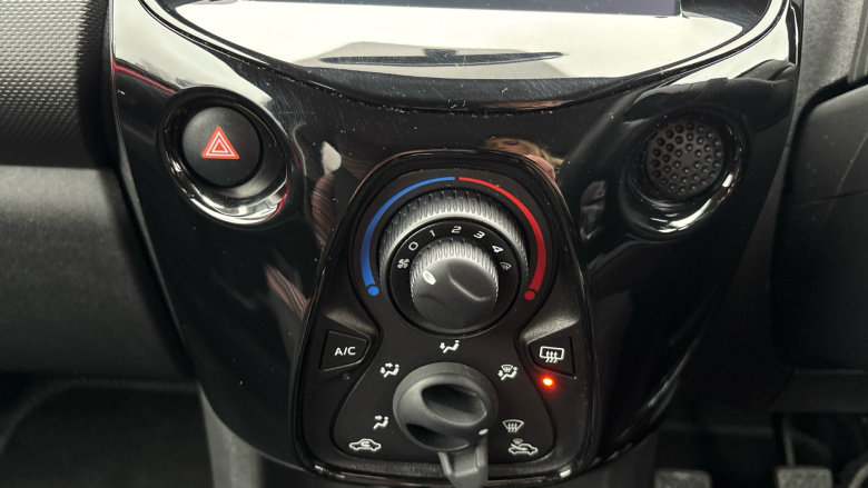 Citroen C1 1.0 VTi 72 Flair 5dr Petrol Hatchback